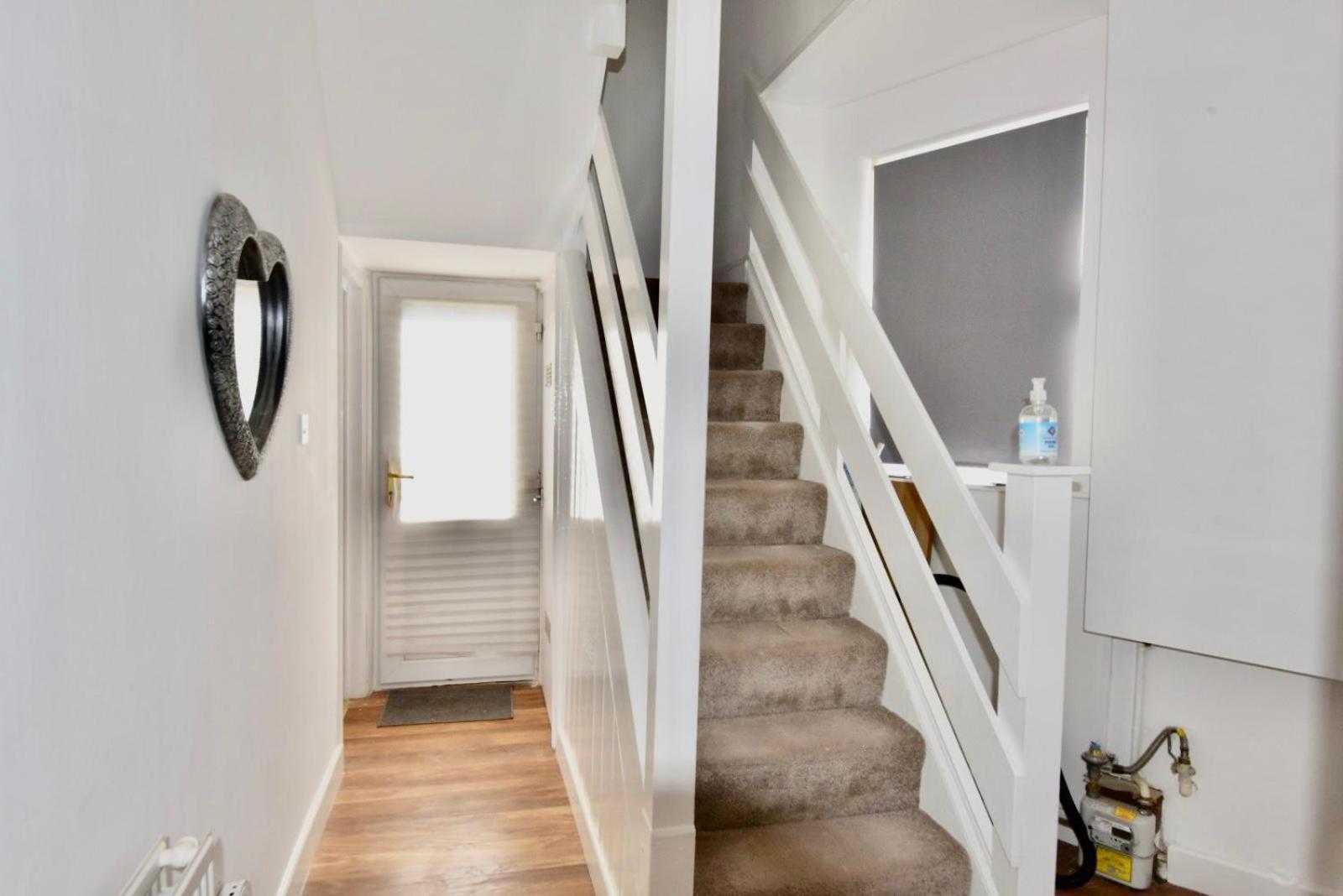 Come On In Lucas Street Newport Train Station Sleep Upto 8 Villa Eksteriør billede