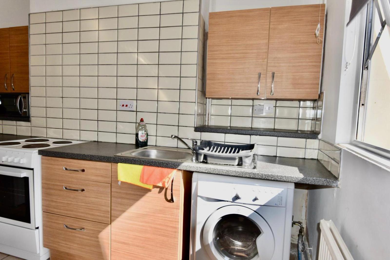 Come On In Lucas Street Newport Train Station Sleep Upto 8 Villa Eksteriør billede